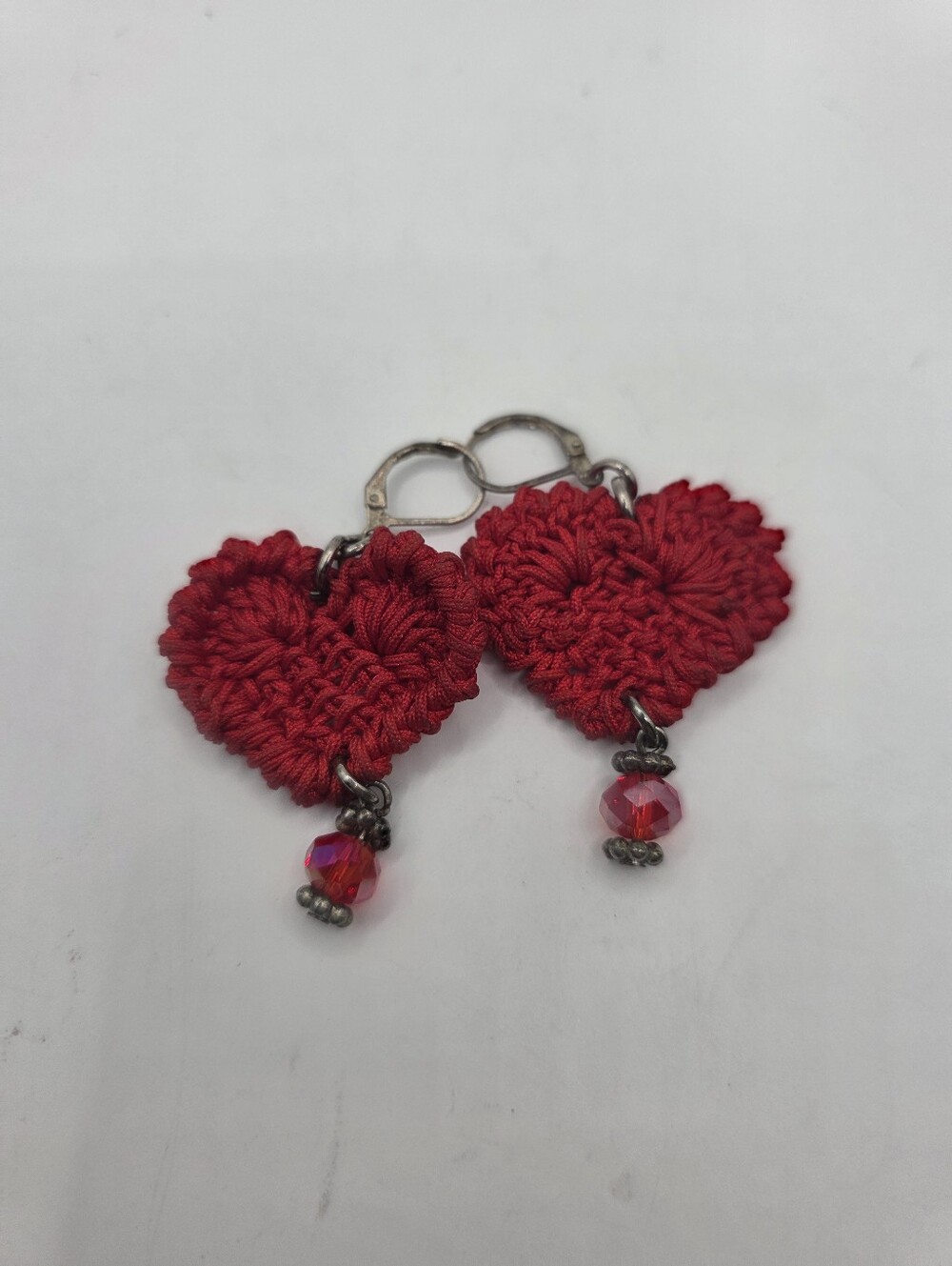 Vtg Hand Crochet Red Yarn Heart Earrings Faceted Glass Crystal Drops Lever Back